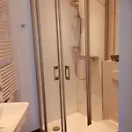 호텔 트리톤