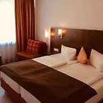 Triton Hotel