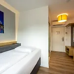 Отель Triton Кёльн