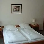 Triton Hotel
