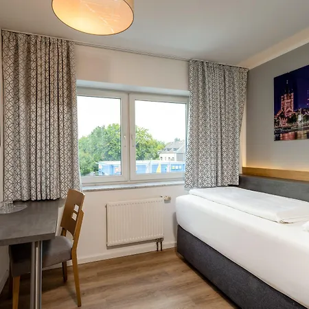 Triton Hotel Colonia