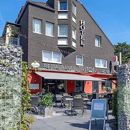 Hotel Triton 3*