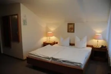 Triton Hotell Köln