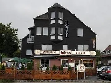 Triton Hotell