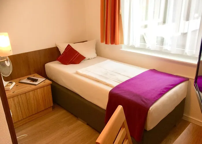 Hotel Triton