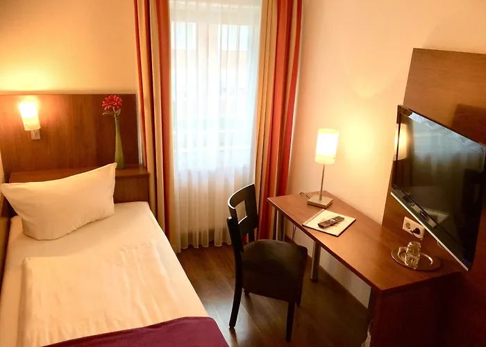 Hotel Triton
