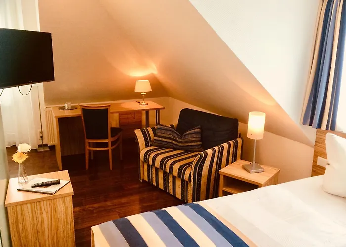 Triton Hotel 3*